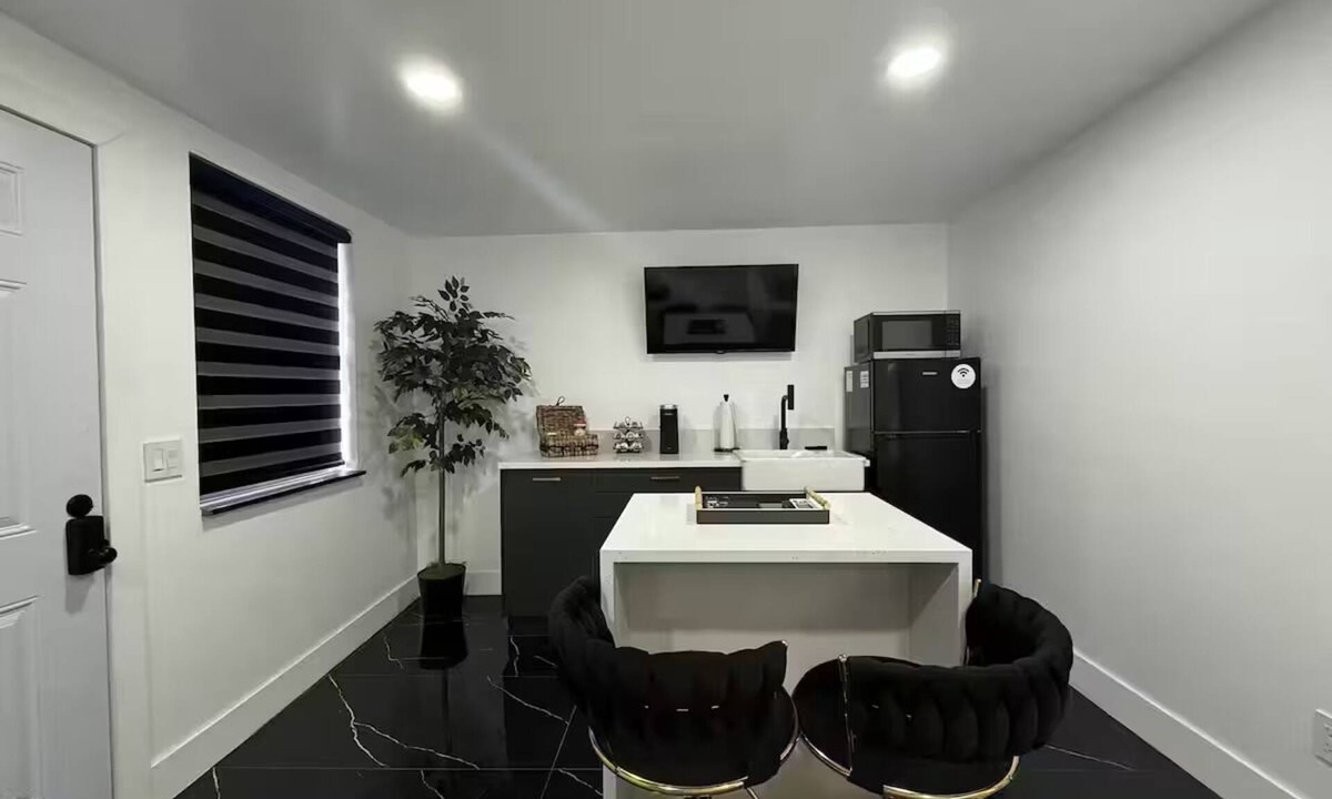 Terrace Park Apartment | Welcome to your stylish and comfortable studio suite retreat!