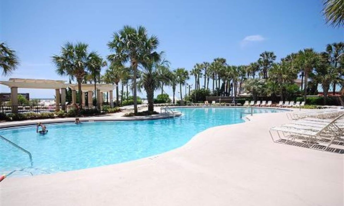 Sandestin Condo | WESTWINDS SANDESTIN BEACH FRONT 2 KINGS LARGEST FLOOR PLAN & SUNSETS!