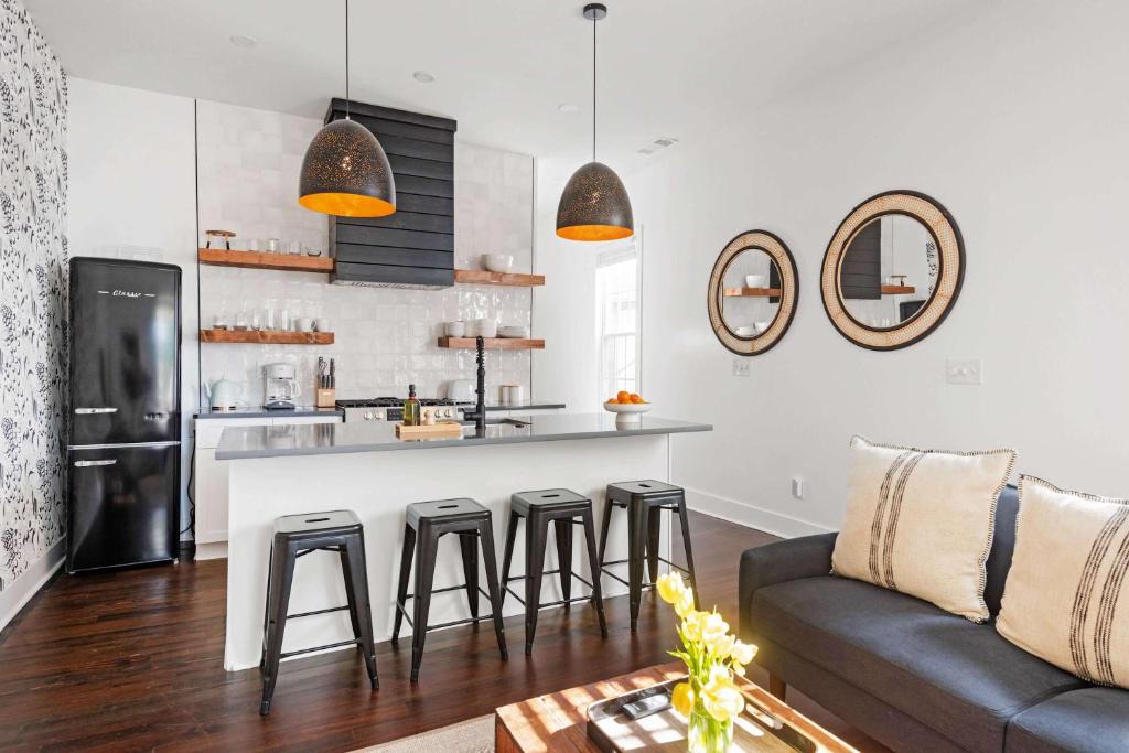 Reynoldstown Apartment | Whiskey Neat