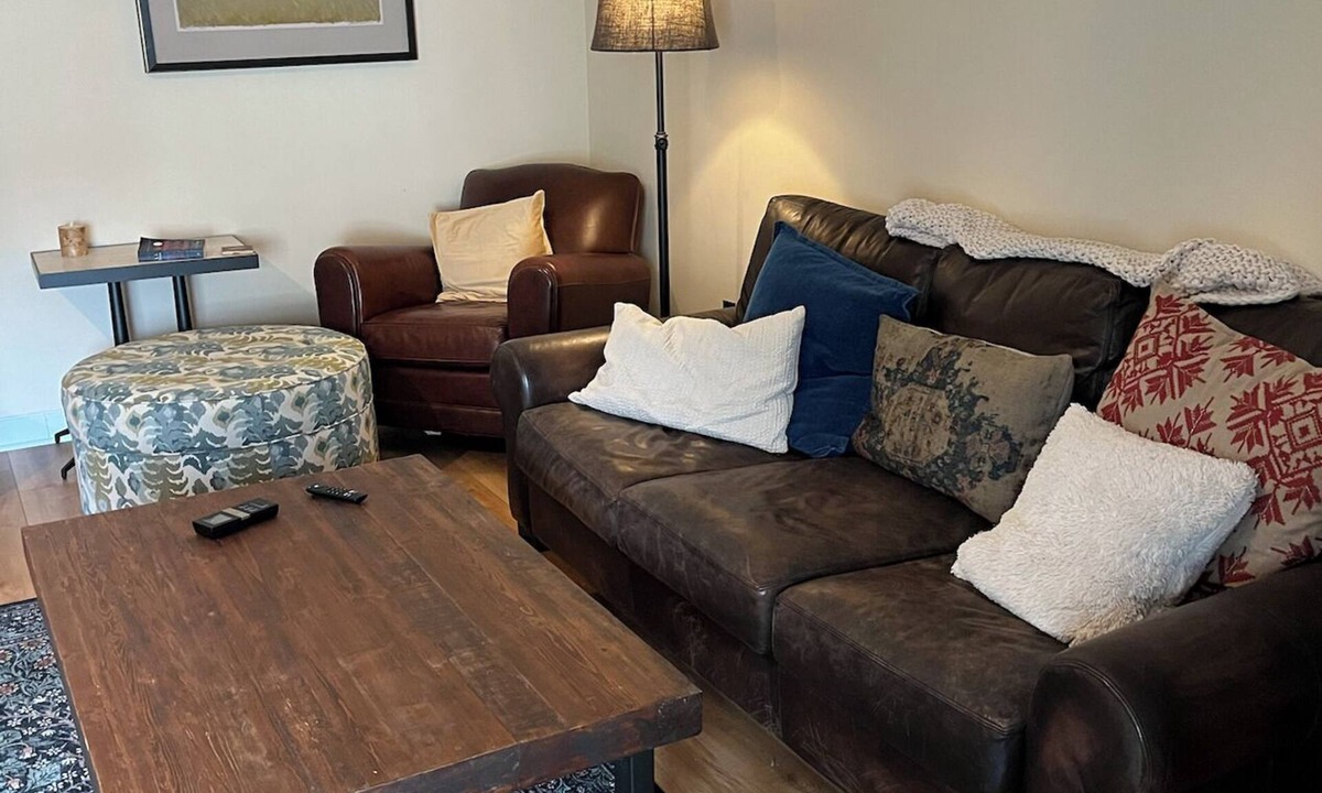Banner Elk House | Whispering Pines Retreat