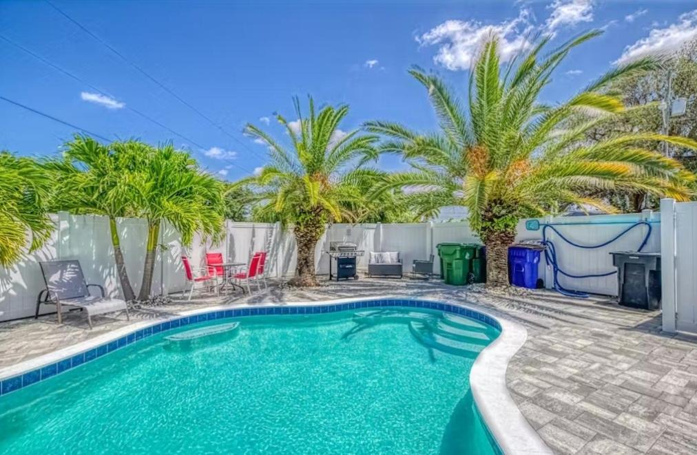 Coral Ridge Apartment | Wilton Manor Oasis