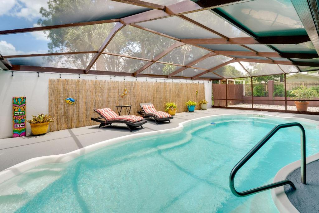 Cypress Gardens House | Winter Haven Retreat with Private Pool!