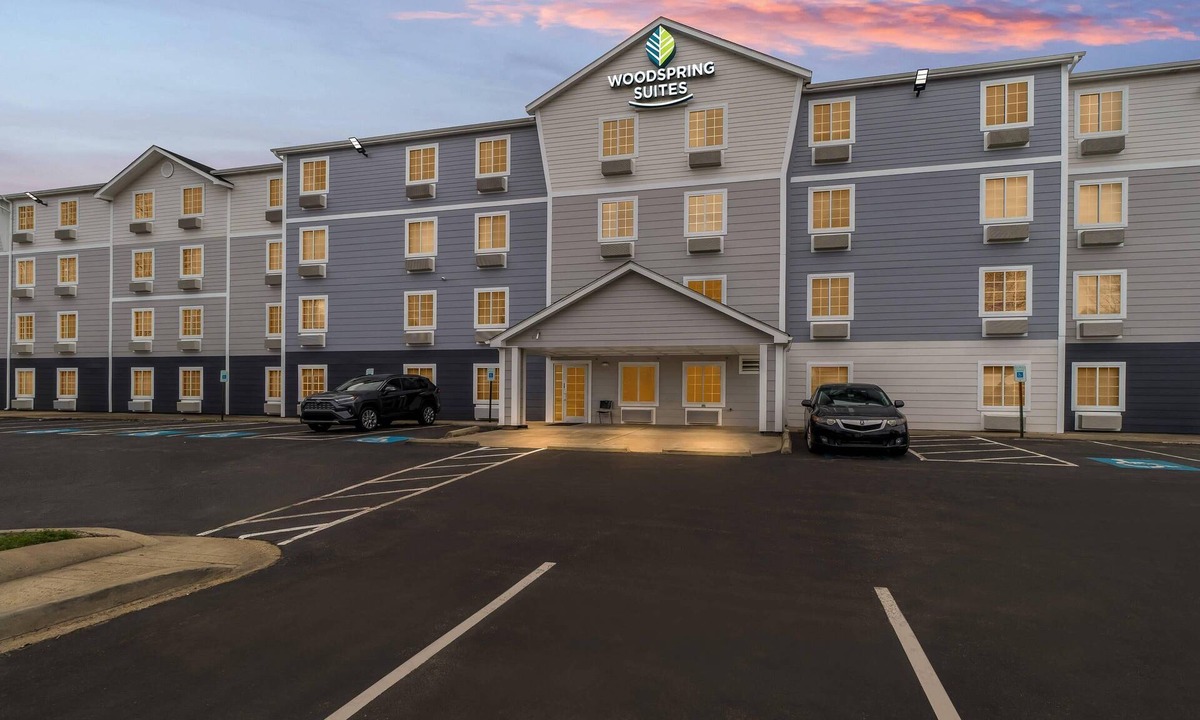 Ellendale Hotel | WoodSpring Suites Memphis East I-40