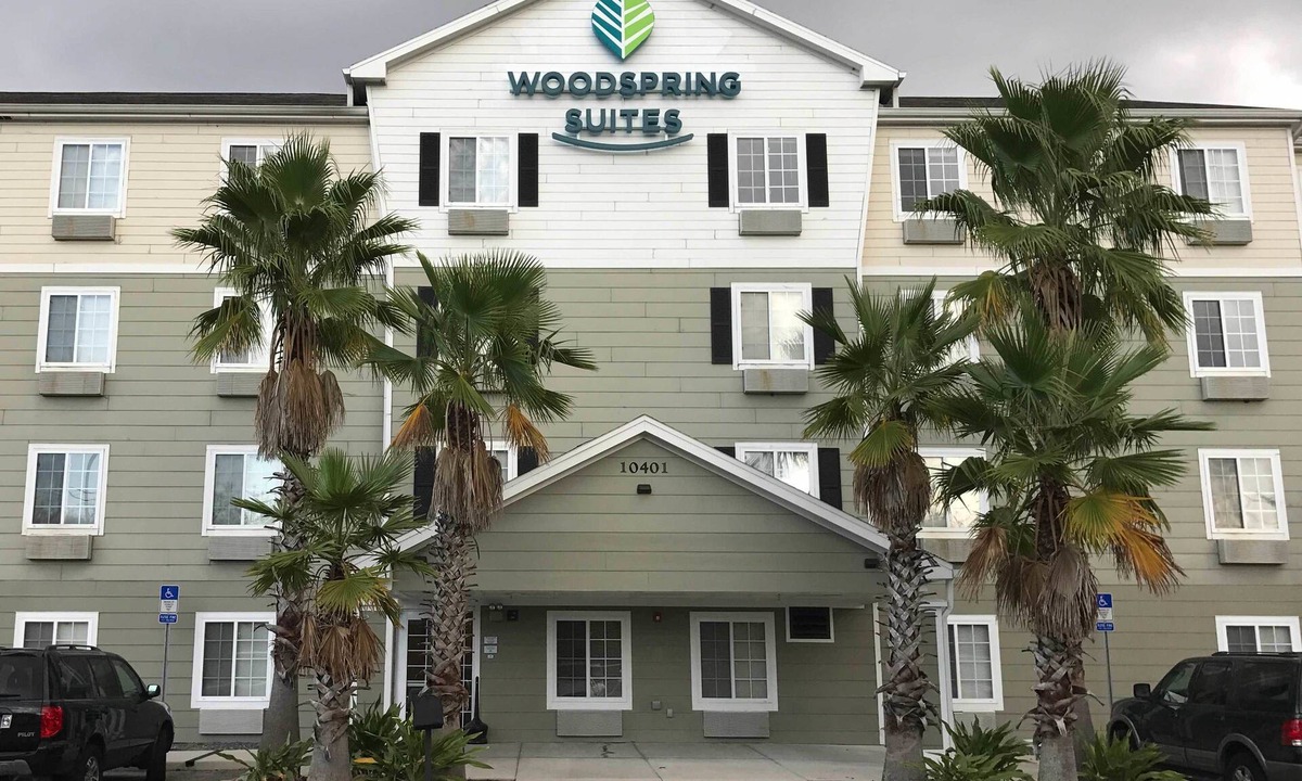 Lockhart Hotel | WoodSpring Suites Orlando North - Maitland