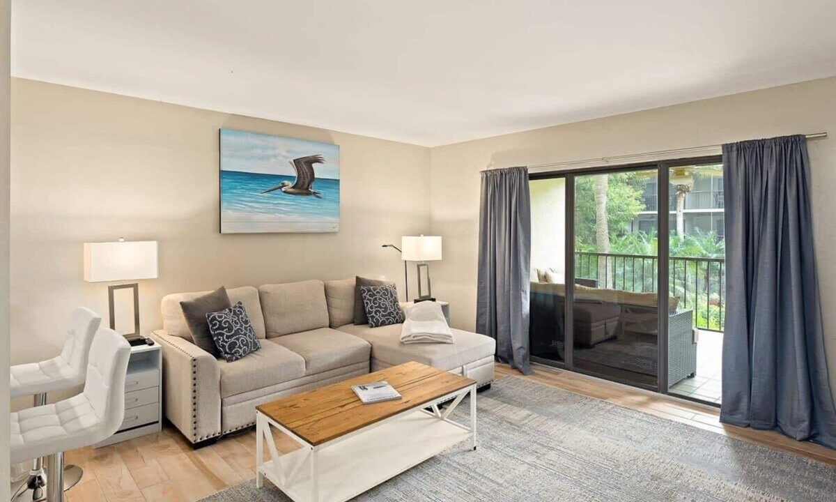 Captiva Condo | World Class Resort, Famous Beaches, Great Amenities