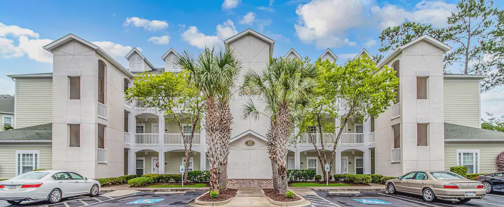 Carolina Forest Condo | World Tour 3 Bedroom Condo/Pool with Grilling Area