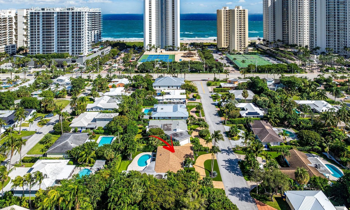 Singer Island House | Yacht Harbor Oasis: Beach Bliss with Private Pool