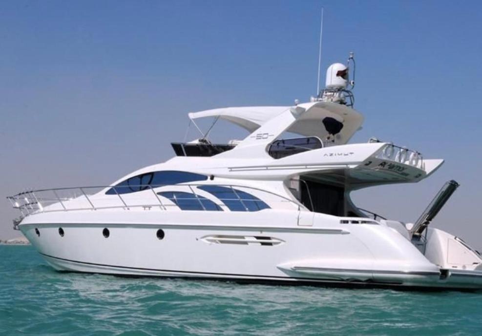 Downtown Miami Boat Rental | Yachtime Luxury Yachts AZIMUT 50 2010