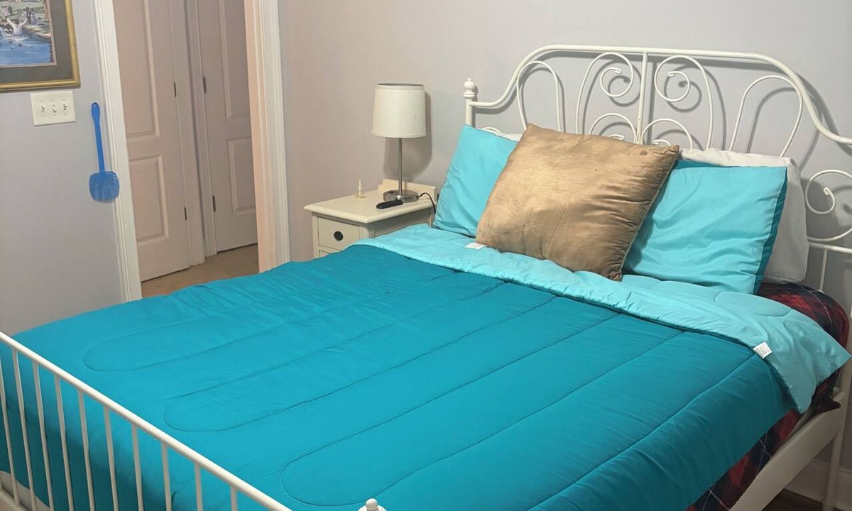 Braselton House | Yes, it’s just 1 bedroom but it’s so much more … enjoy, you deserve it!