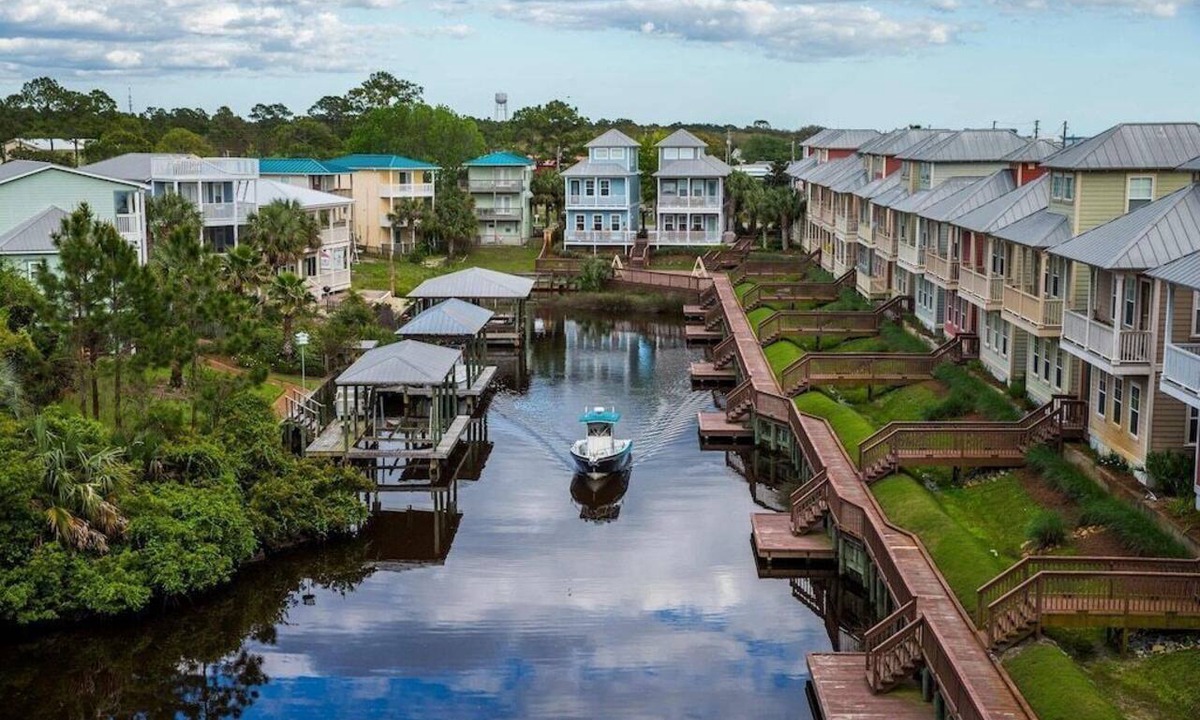 Waterside Village Condo | You Deserve a Sea View! 2/2 in Waterside Village with amazing views!