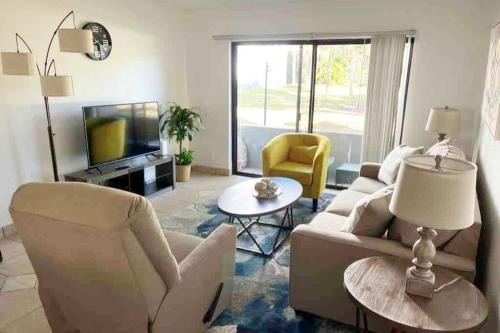 Land of the Presidents Apartment | Your Cozy Place