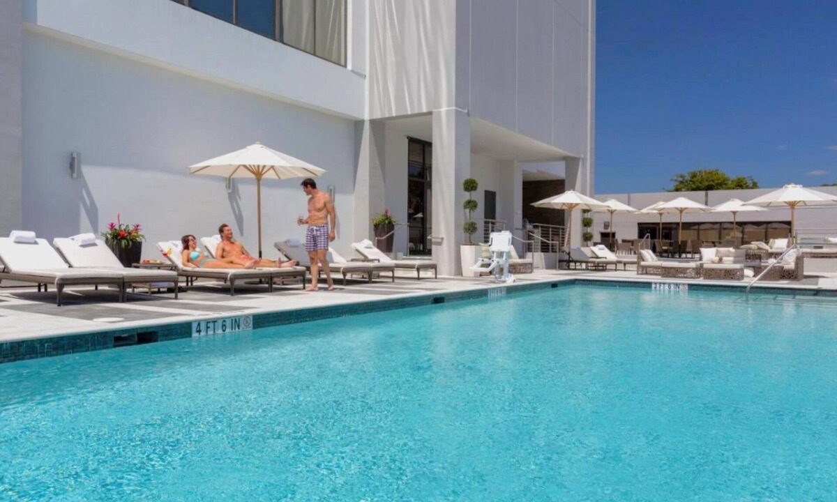 Eb Miami | Seybold