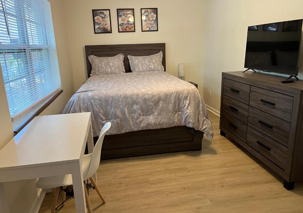 Seffner Community Alliance House | ZenHomes in Brandon near Tampa Valrico Seffner
