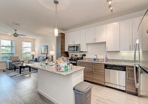1 Bedroom 1 Bath in Luxurious Modern Community! Sarasota!