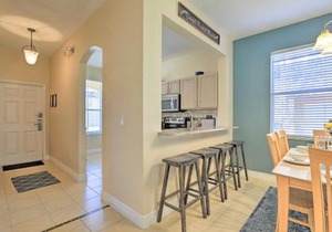 10 Mi to Disney Resort Getaway with Balcony!