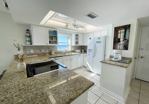 105 m² Condo ∙ 2 bedrooms ∙ 4 guests