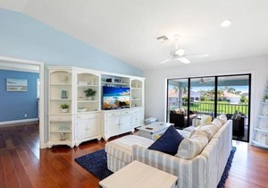1187 Bond Court