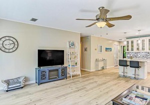 1217 Lagoon Villas