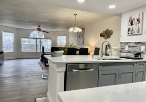 123 m² Apartment ∙ 3 bedrooms ∙ 8 guests