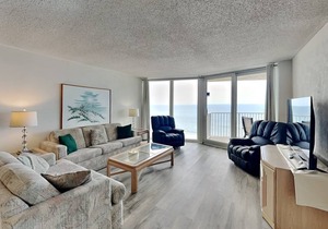 124 m² Condo ∙ 2 bedrooms ∙ 8 guests