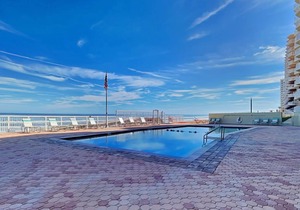 124 m² Condo ∙ 2 bedrooms ∙ 6 guests