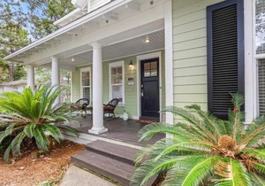 1337 Laurel Grove home