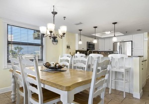 134 m² Condo ∙ 3 bedrooms ∙ 9 guests