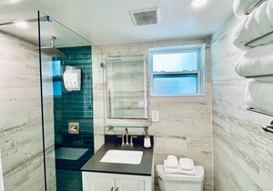 1757C Secluded Studio- Close to Beach & Las Olas
