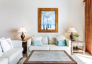 18th Floor Ocean View Condo with Private Washer/Dryer, Fast WiFi, and Central AC