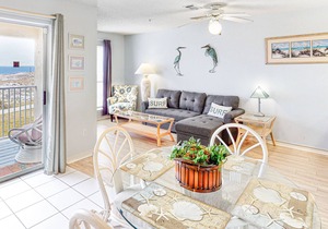 1st Floor Cozy Tropical Condo W/Bay Views Pool & Grills