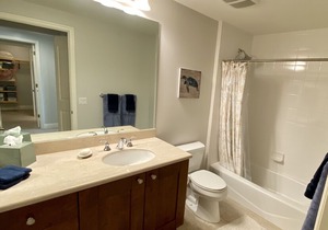 2 Bedroom 2 Bath Cottage at Naples Bay Resort!