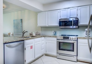 2 C, Three Bedroom Townhome | 3 Bed, 2 Bath
