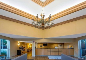 2-Star Hotel ∙ La Quinta by Wyndham West Palm Beach Airport