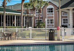 2-Star Hotel ∙ Quality Inn Conference Center at Citrus Hills