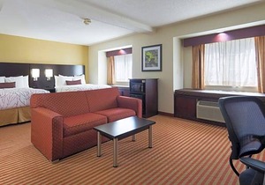 2-Star Hotel ∙ Best Western Patriots Point