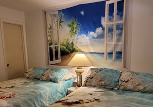 #2 WALKING DISTANCE TO THE BEACH