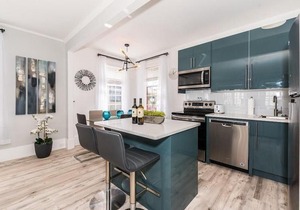 20 Hypolita - Luxury Downtown Apartment