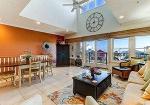 204 m² Condo ∙ 3 bedrooms ∙ 6 guests
