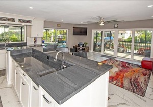 218 m² House ∙ 3 bedrooms ∙ 8 guests