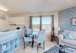 2nd Floor coastal condo, Steps to the gulf, Quick drive to entertainment