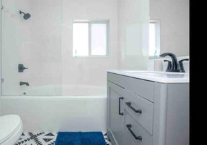 3 Bed house with pool in Hollywood