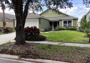 3 bedroom pool home minutes from Dsiney