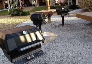 3 Bedrooms Beach-Front Condo, NO SMOKING . NO PETS ALLOWED