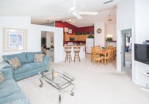 4 bedroom accommodation in Clermont