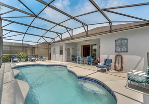 4 Bedrooms Home Nearby Disney and Golf Courses of Champions Gate - Sleeps 8