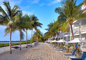 4-Star Hotel ∙ Parrot Key Hotel & Villas