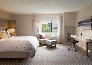 4-Star Hotel ∙ Renaissance Boca Raton Hotel