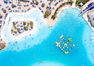 5 room TampaGolfVillas by AmericanVacationLiving