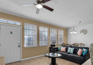 ⛱️525yds to Beach-1st FL Condo-FAB Kitchen-Small Complex-2BR Poinciana Place #12