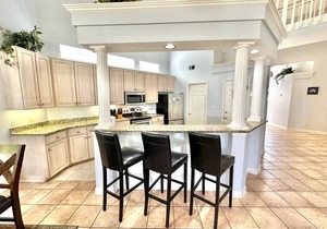 6-Seat Golf Cart! Steps to Pool! Fresh paint & decor 5259TS
